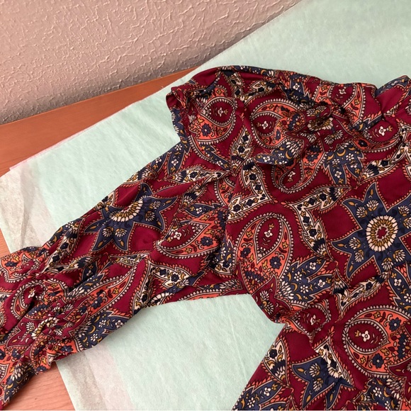 Bohemian Off-Shoulder Ruffle Top - Picture 3 of 4